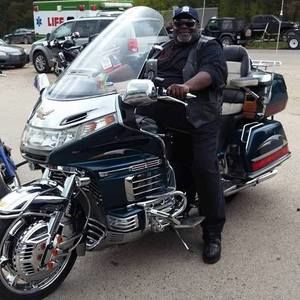 Meet your Posher, Scott